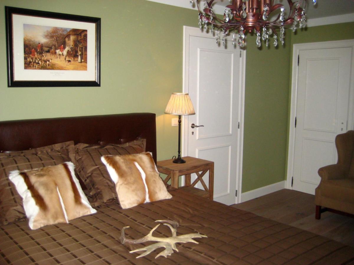 Vakantiehuis Aen De Roderburgh Maaseik Room photo