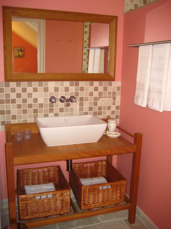 Vakantiehuis Aen De Roderburgh Maaseik Room photo